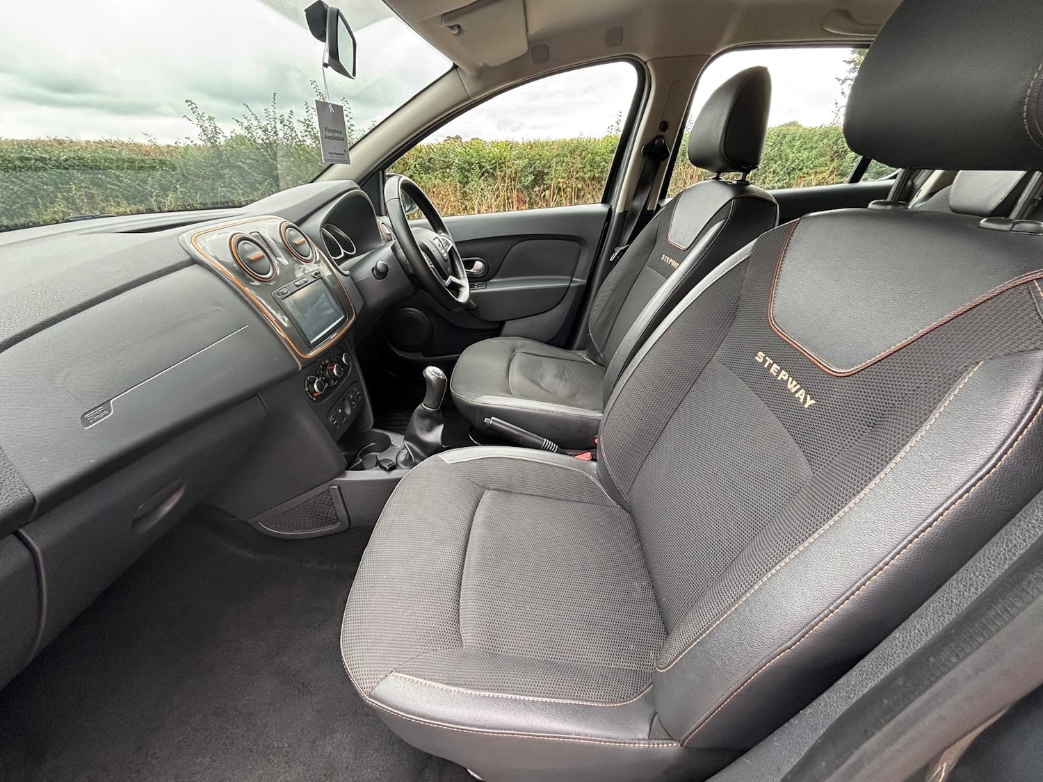 Used Dacia Sandero Stepway 2017 for sale - 76963736: Photo 18