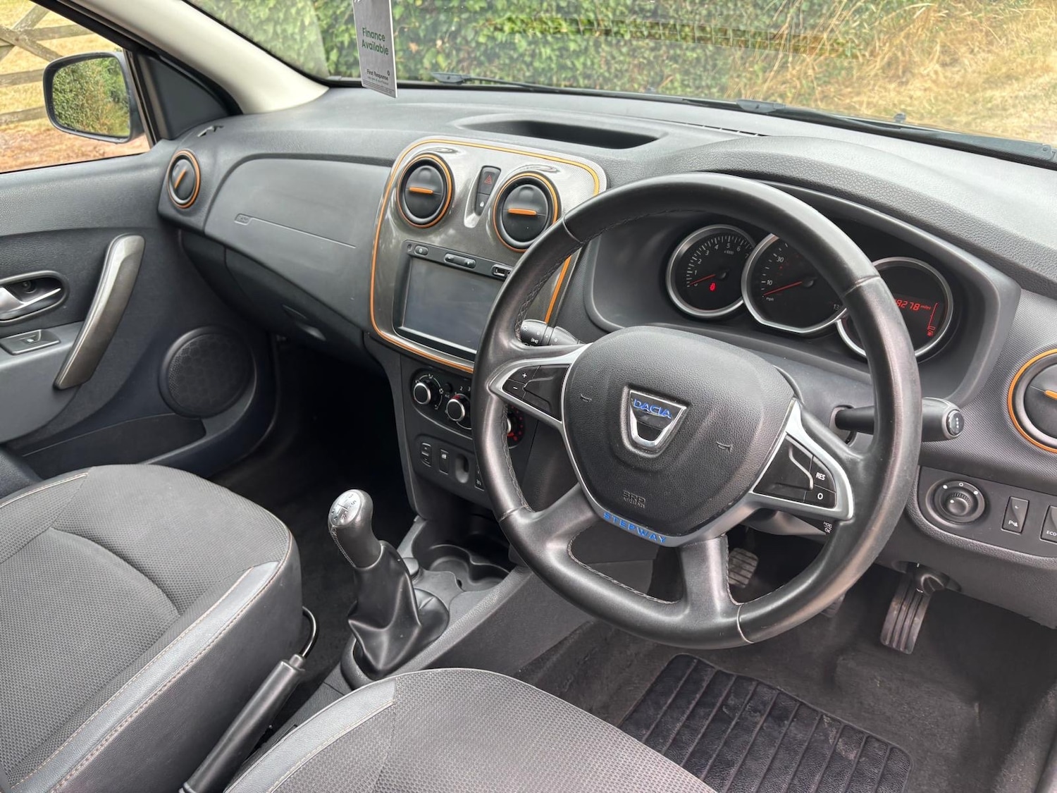 Used Dacia Sandero Stepway 2017 for sale - 76963736: Photo 22