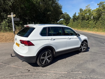 Used Volkswagen Tiguan 2016 for sale - 79137598: Photo