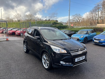 Used Ford Kuga 2015 for sale - 77228472: Photo