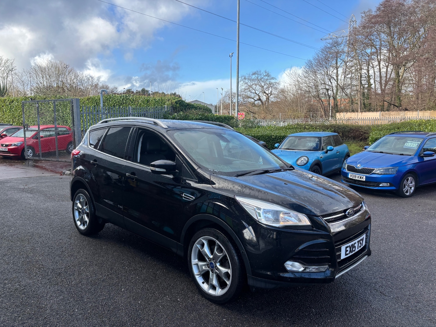 Used Ford Kuga 2015 for sale - 77228472: Photo 2