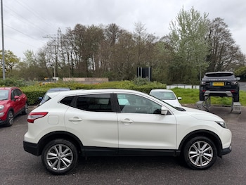 Used Nissan Qashqai 2015 for sale - 78202546: Photo