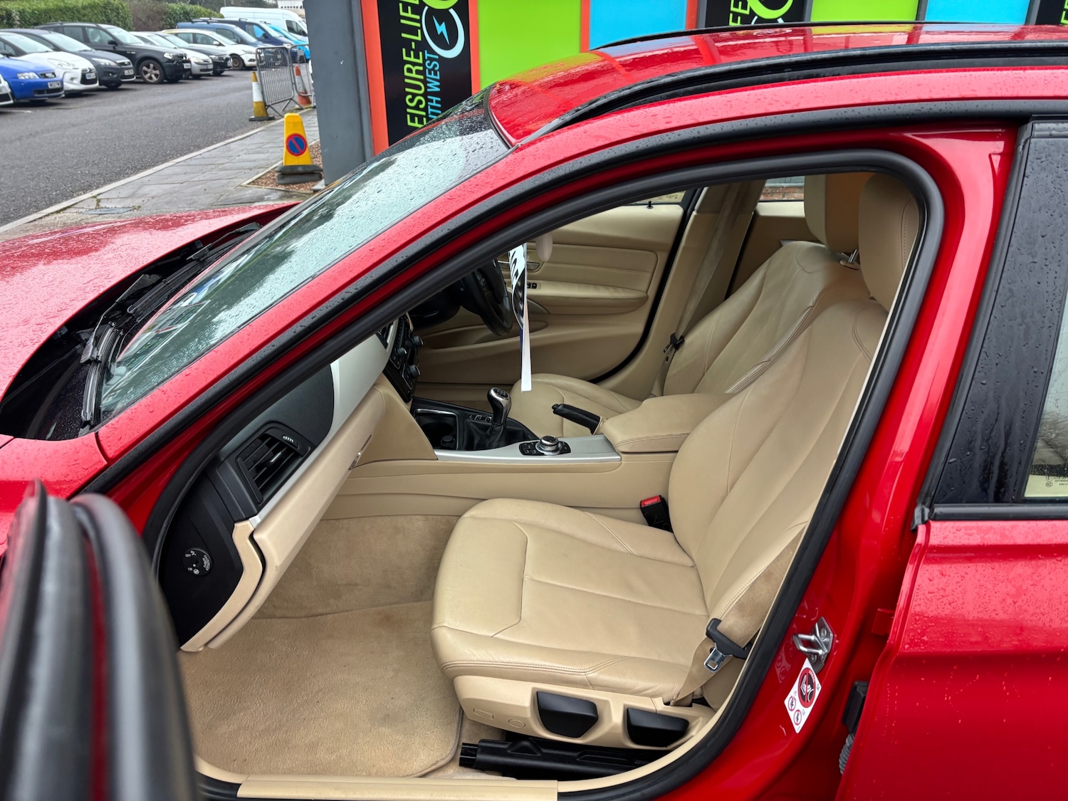 Used BMW 3 Series 2015 for sale - 77201476: Photo 12