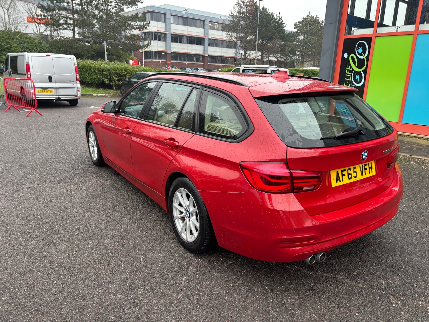 Used BMW 3 Series 2015 for sale - 77201476: Photo 7