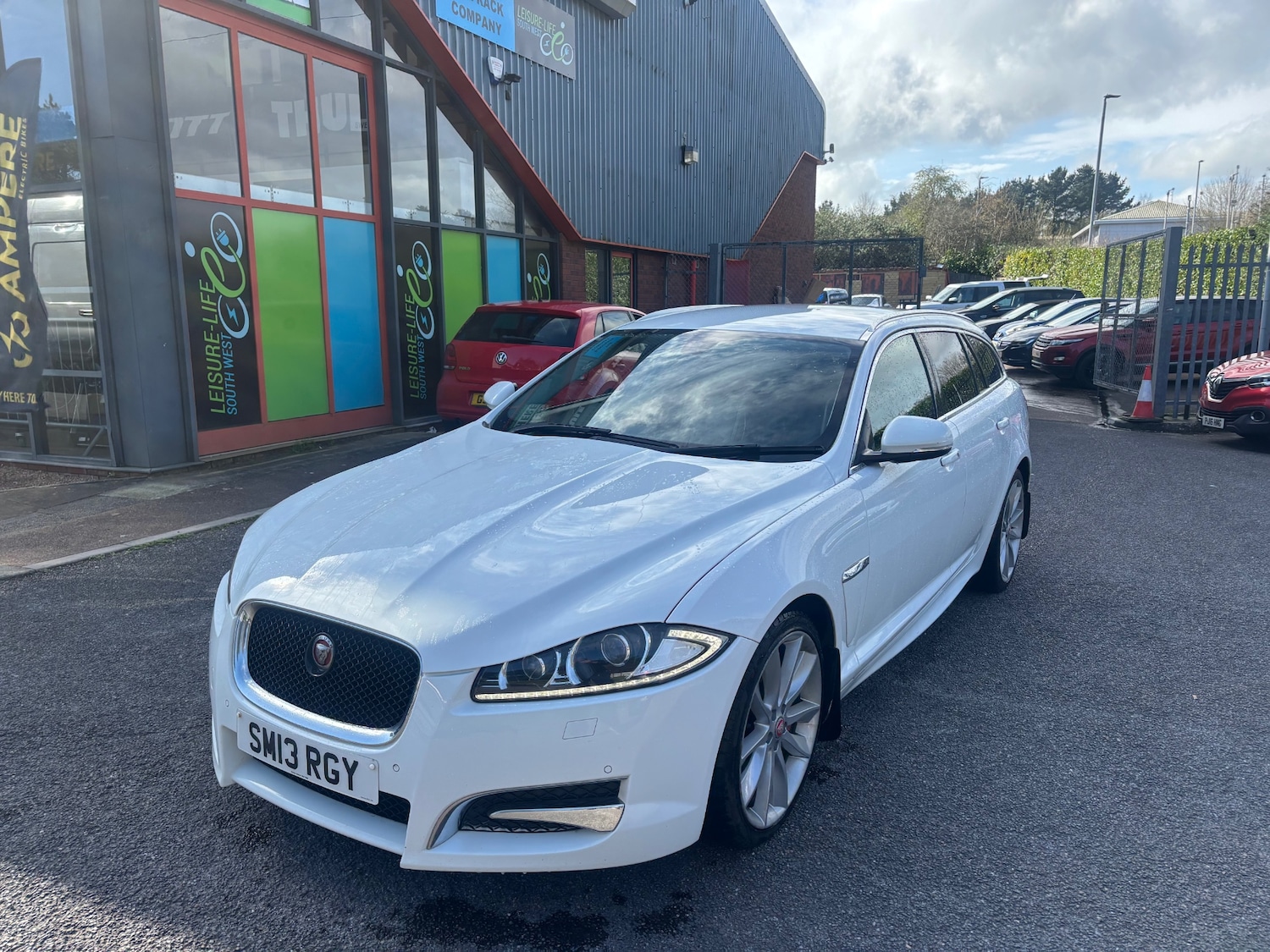Used Jaguar XF 2013 for sale - 77721486: Photo 11