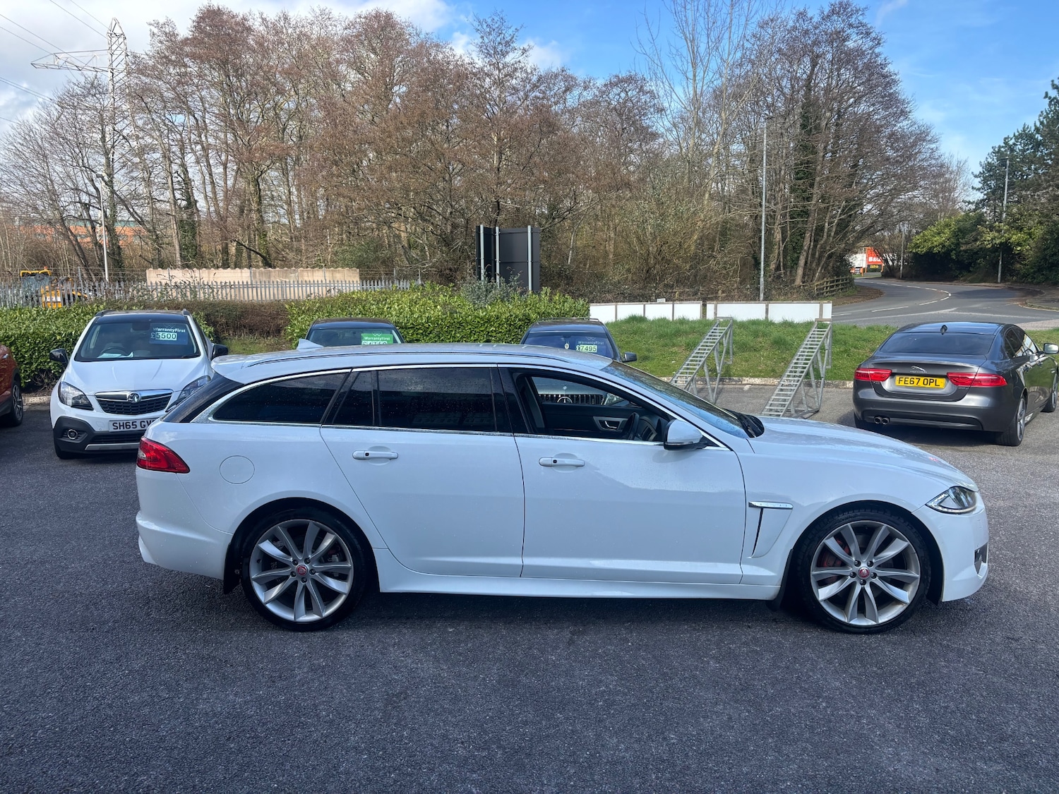 Used Jaguar XF 2013 for sale - 77721486: Photo 3