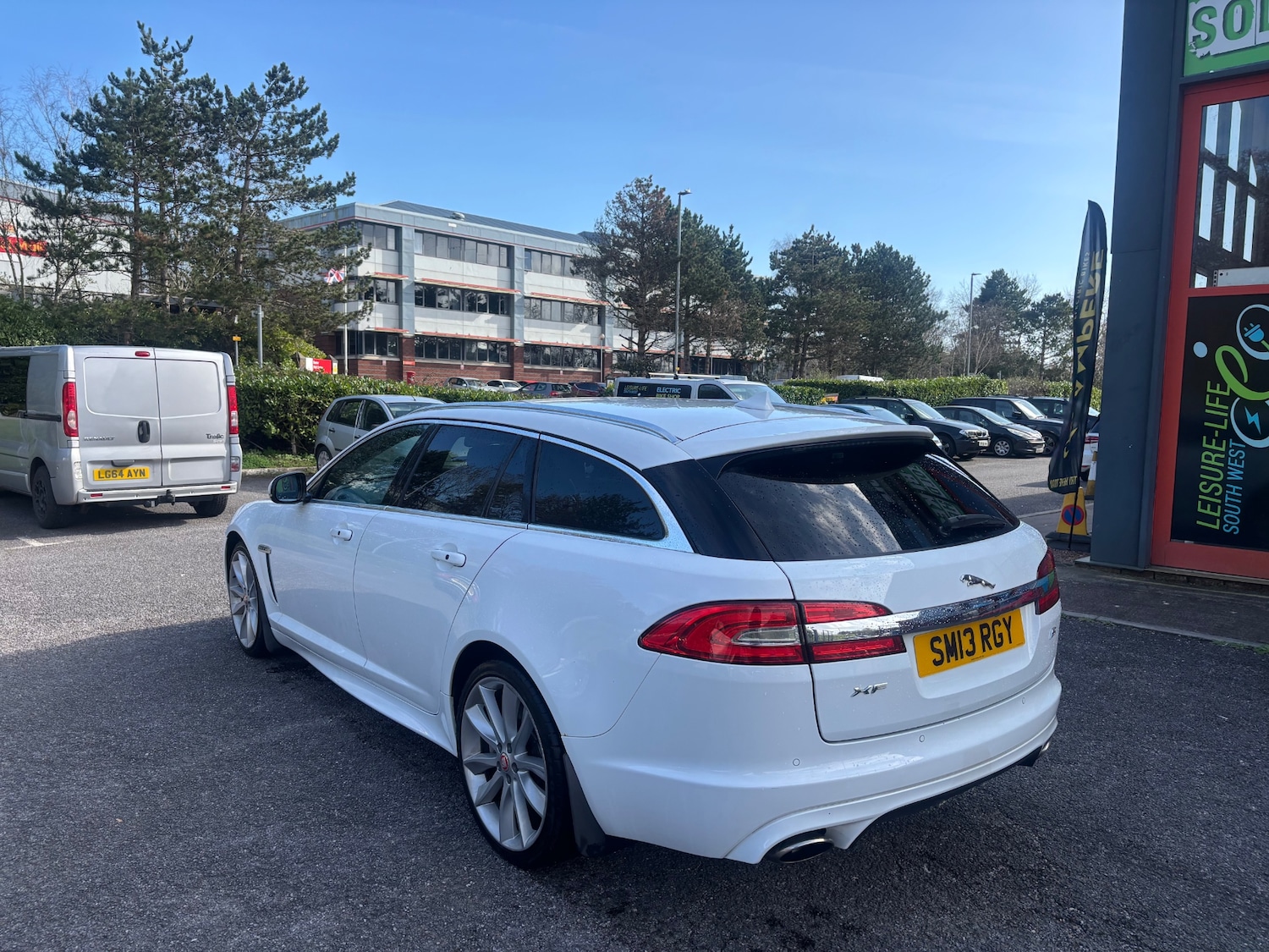 Used Jaguar XF 2013 for sale - 77721486: Photo 7