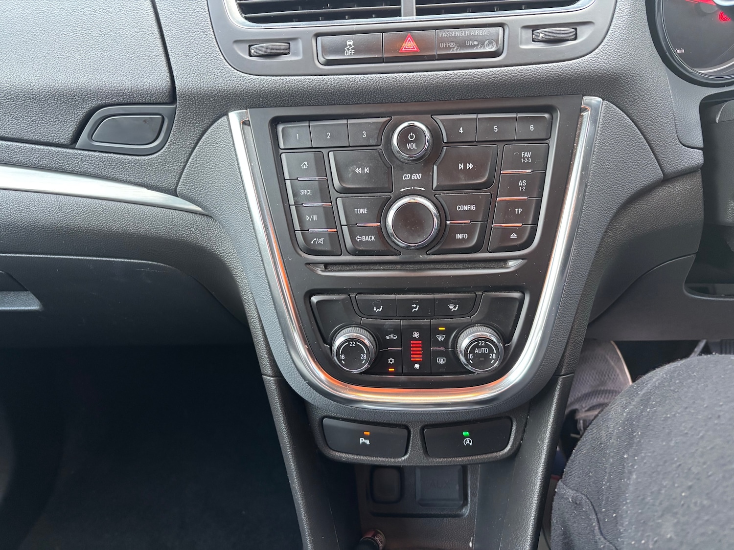 Used Vauxhall Mokka 2015 for sale - 77228482: Photo 23