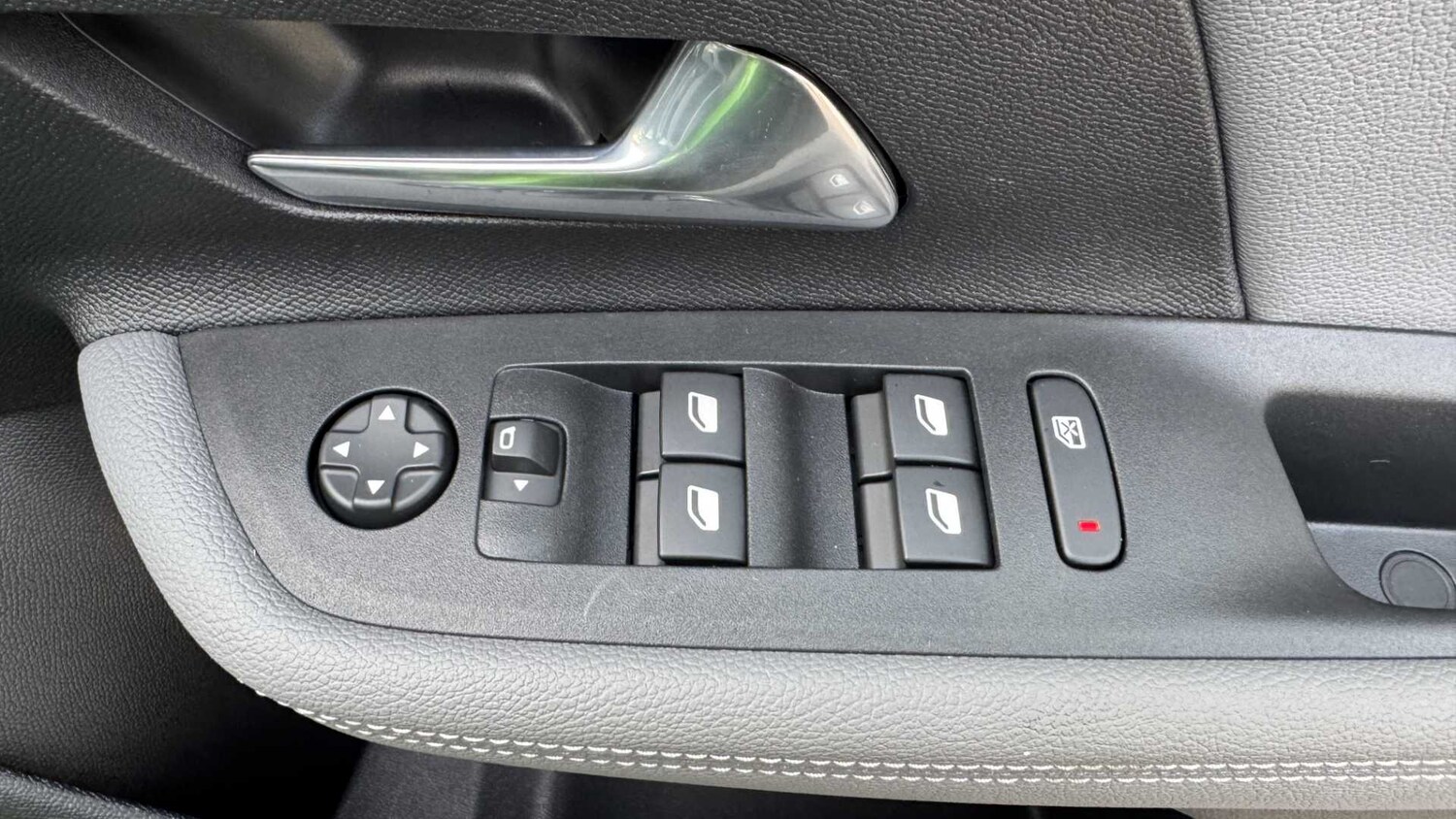 Used Vauxhall Mokka 2025 for sale - 77858950: Photo 14