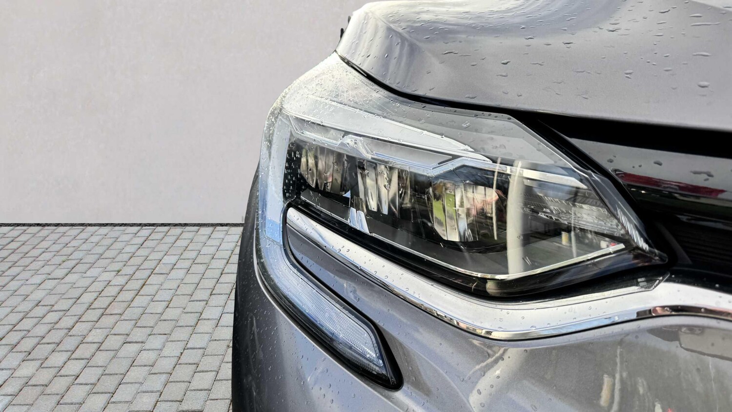 Used Renault Captur for sale - 77860790: Photo 33