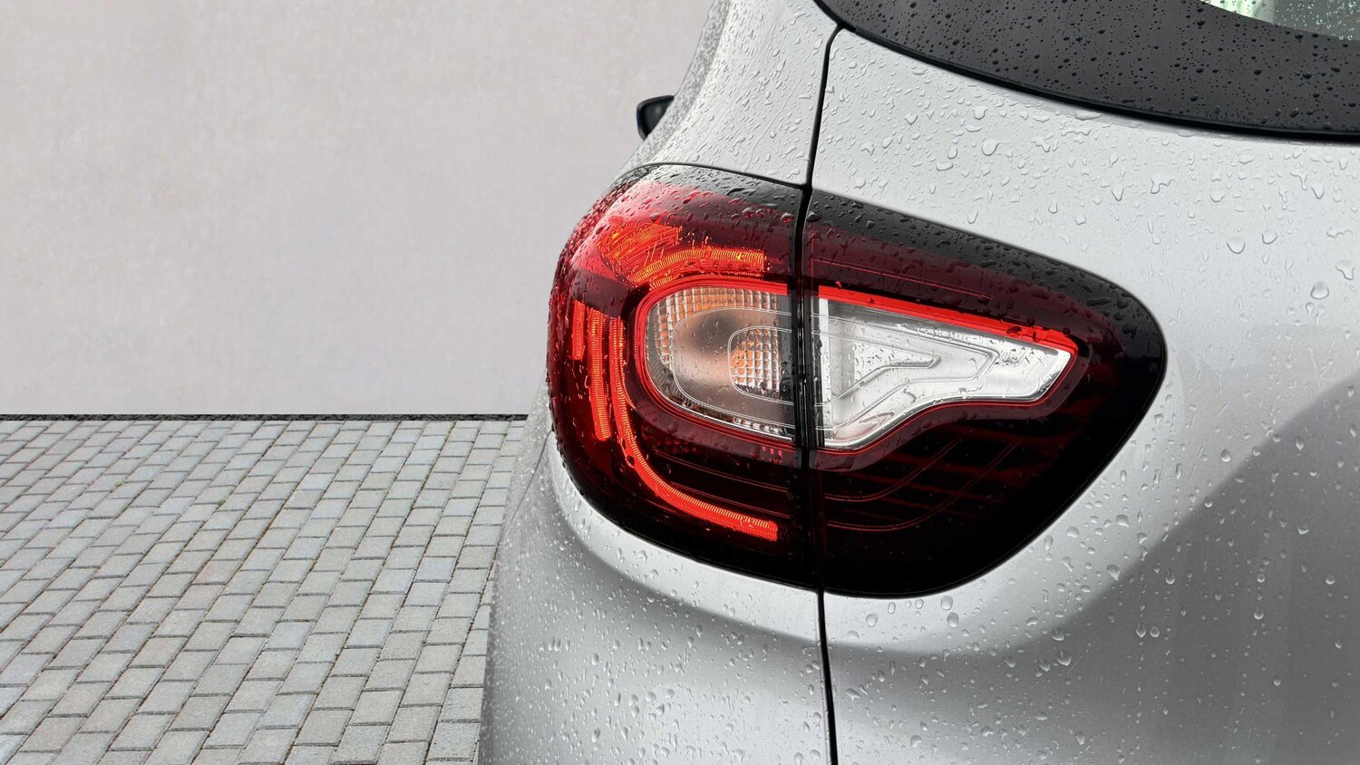 Used Renault Captur for sale - 77860955: Photo 10