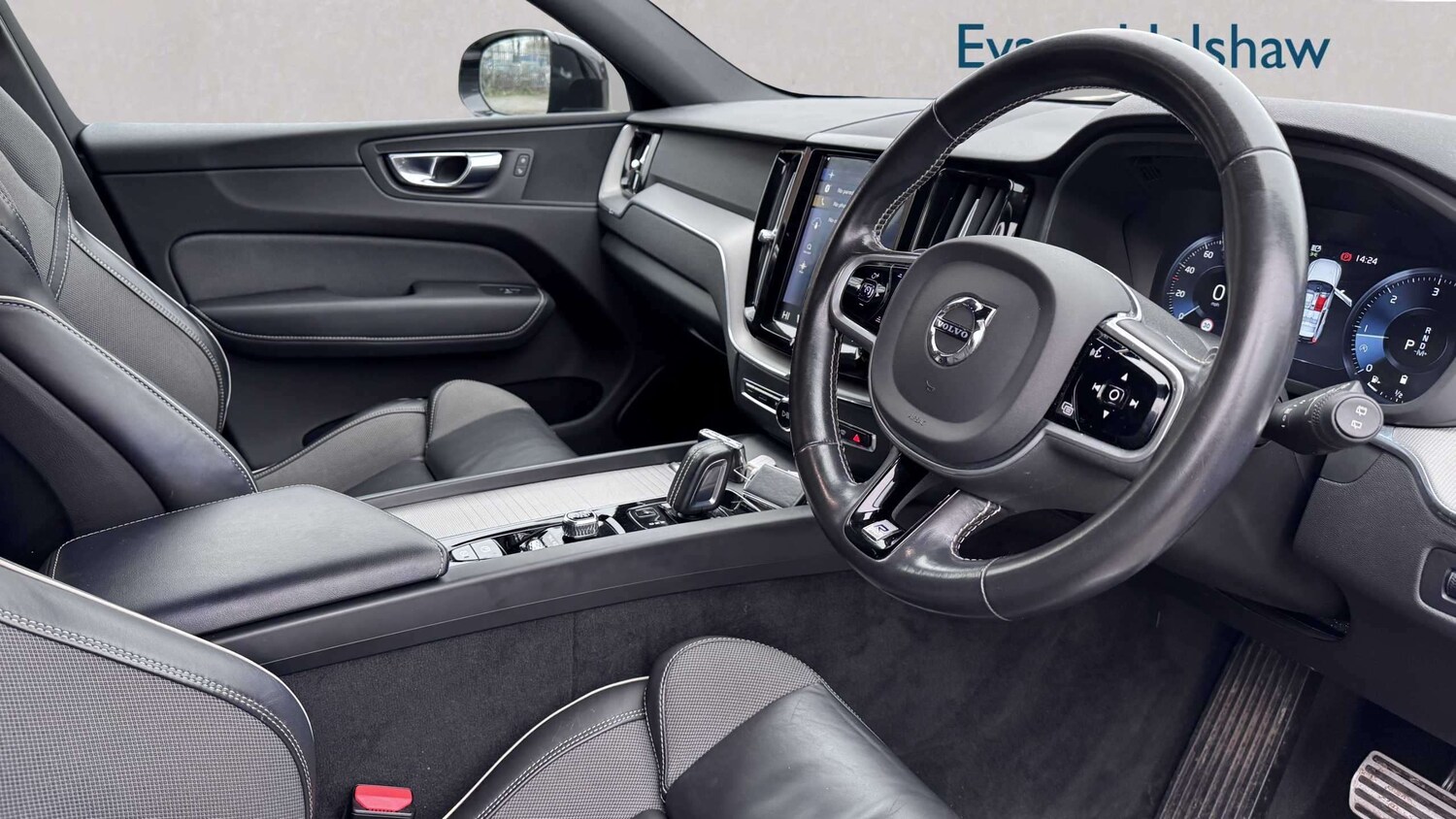 Used Volvo XC60 for sale - 77859112: Photo 32