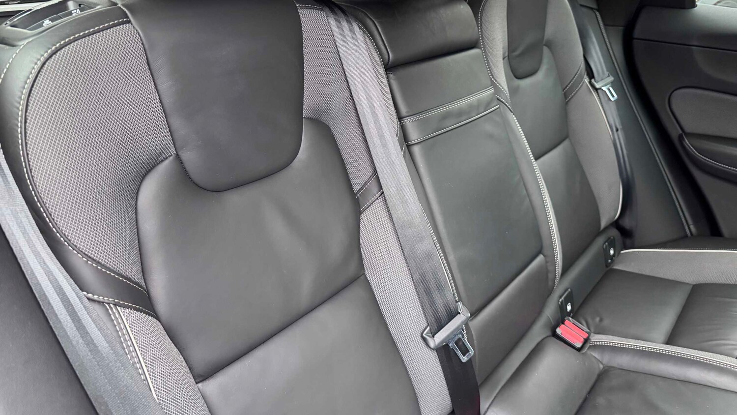 Used Volvo XC60 for sale - 77859112: Photo 35