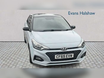 Used Hyundai i20 2020 for sale - 78967570: Photo