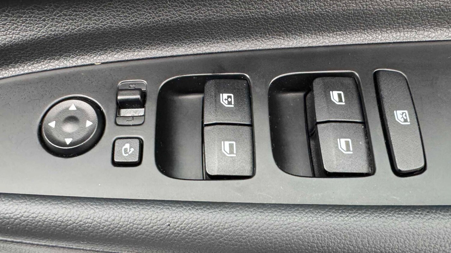 Used Hyundai i20 2020 for sale - 77972810: Photo 14