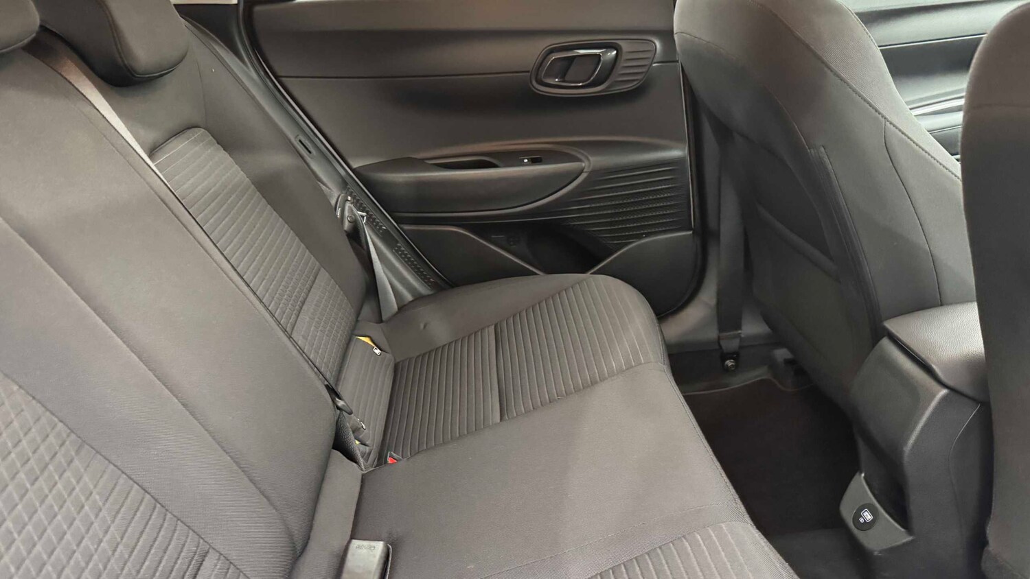 Used Hyundai i20 2020 for sale - 77972810: Photo 34