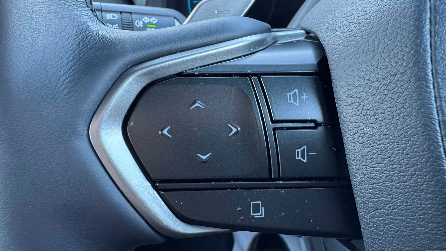 Used Lexus LBX 2024 for sale - 77857237: Photo 16