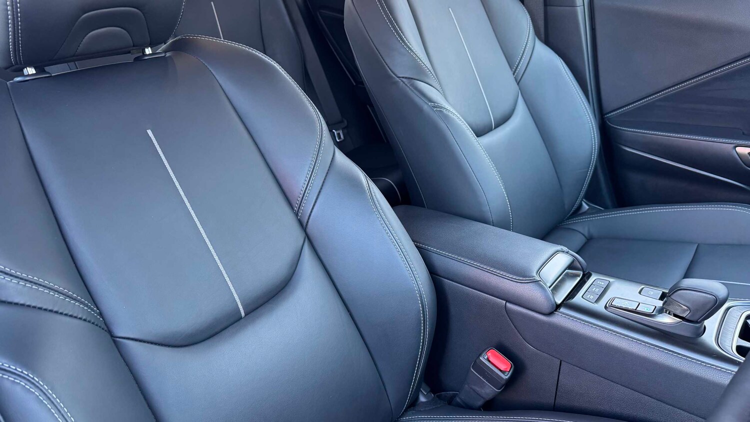 Used Lexus LBX 2024 for sale - 77857237: Photo 31