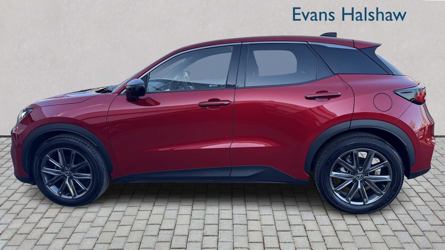 Used Lexus LBX 2024 for sale - 77857237: Photo 6