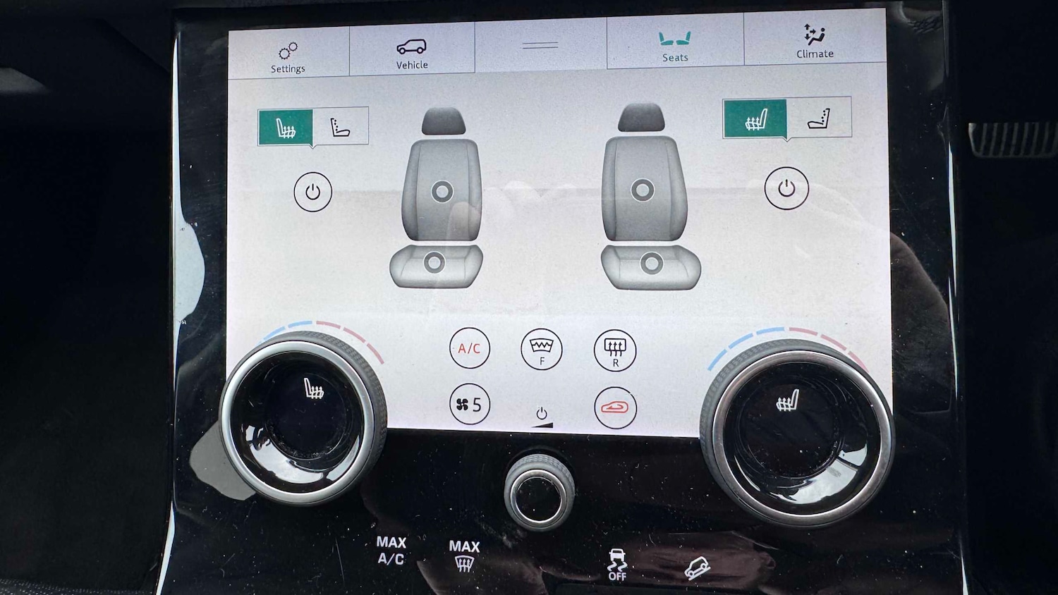 Used Land Rover Range Rover Velar 2018 for sale - 77996118: Photo 30