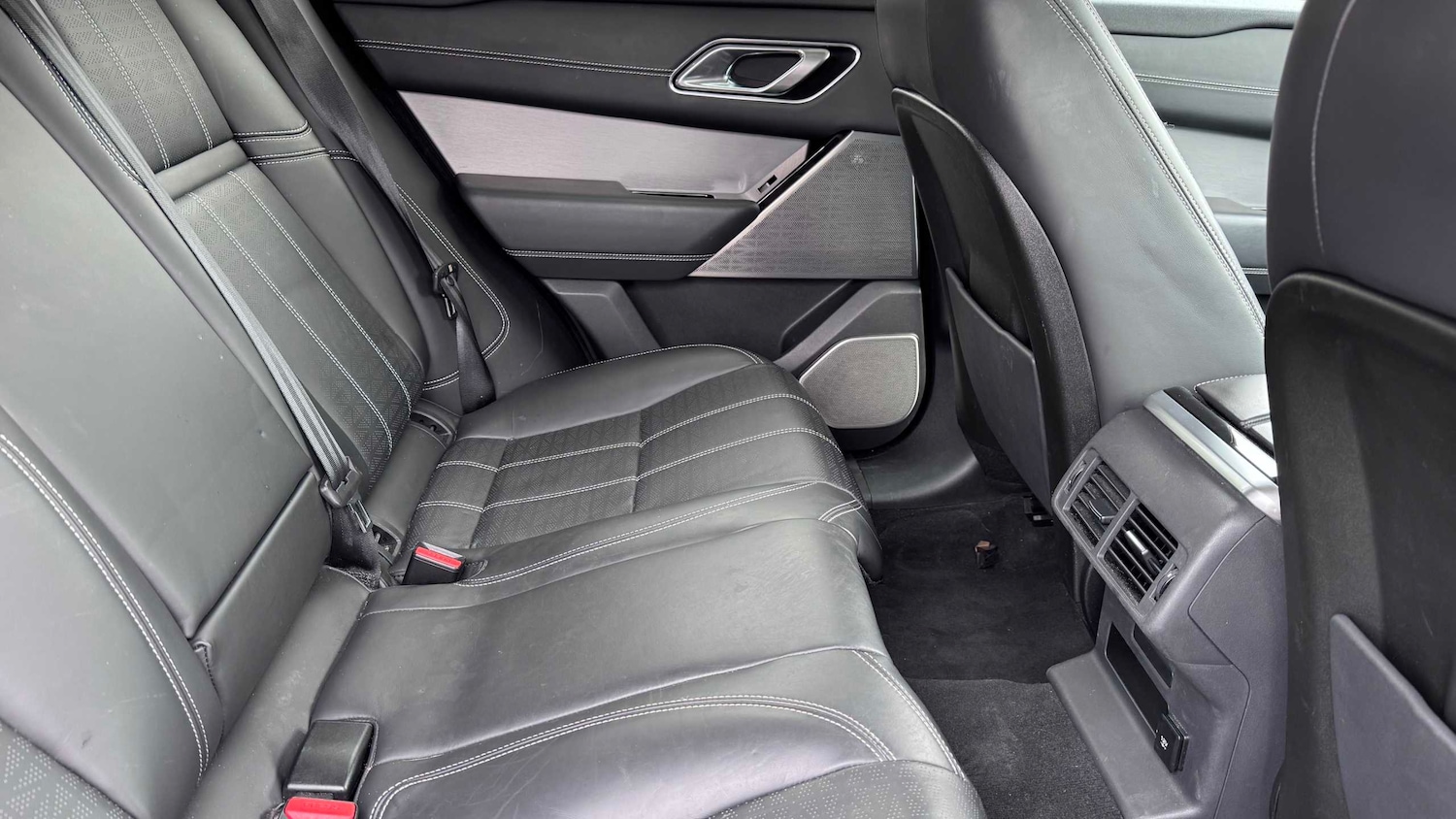 Used Land Rover Range Rover Velar 2018 for sale - 77996118: Photo 35