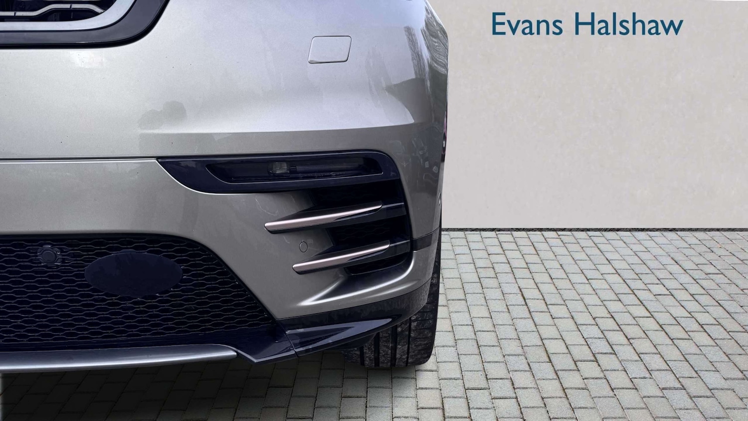 Used Land Rover Range Rover Velar 2018 for sale - 77996118: Photo 9