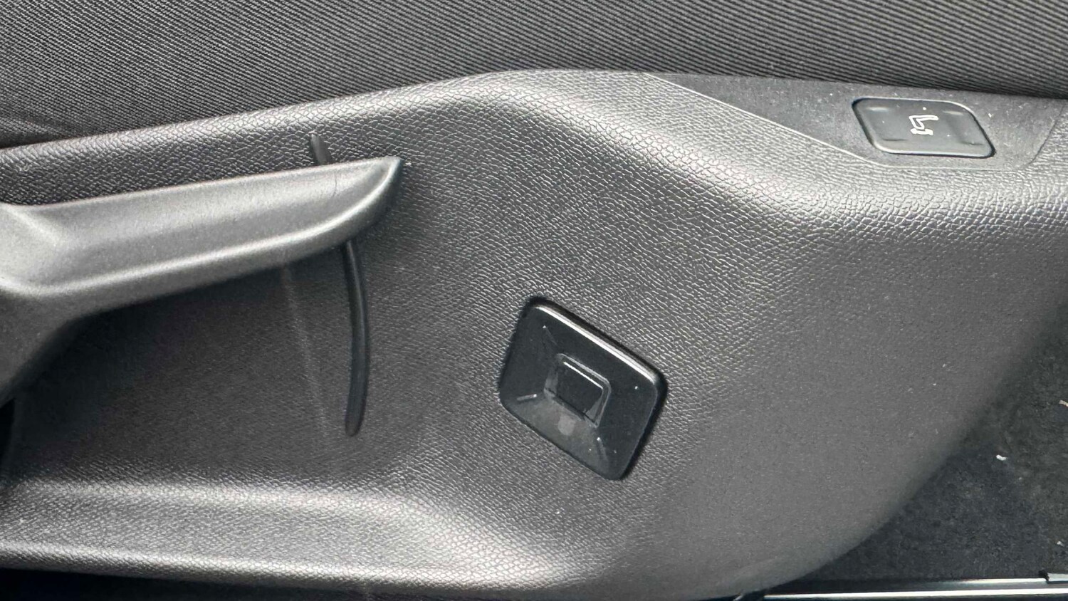 Used Vauxhall Grandland for sale - 77860755: Photo 15