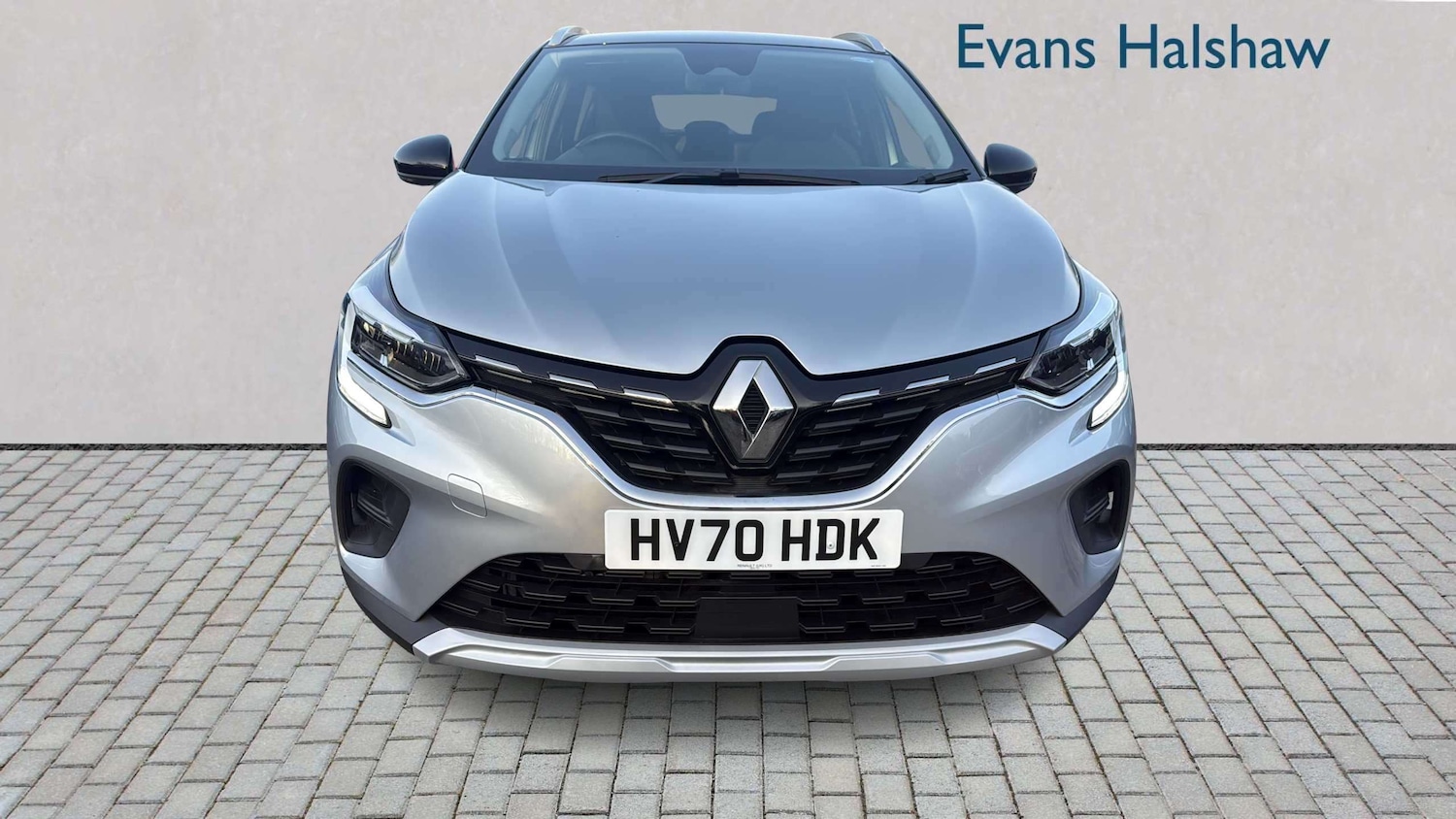 Used Renault Captur for sale - 77860012: Photo 4
