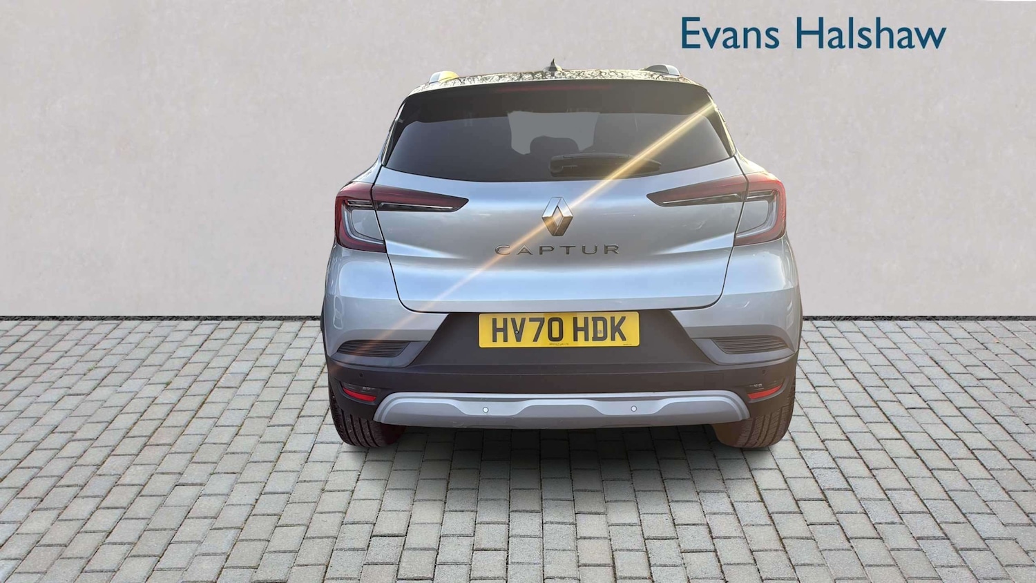 Used Renault Captur for sale - 77860012: Photo 5