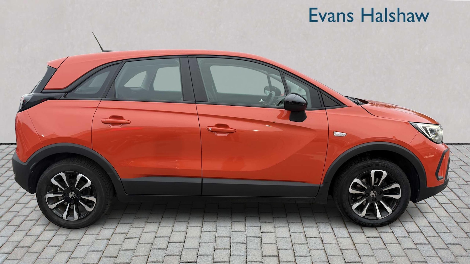 Used Vauxhall Crossland for sale - 77857975: Photo 3