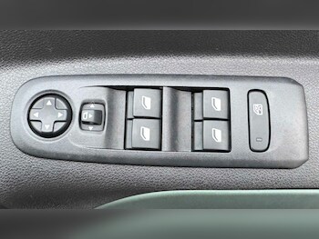 Used Citroen Berlingo 2024 for sale - 78451520: Photo