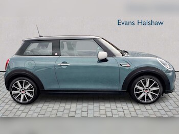 Used MINI Hatch 2022 for sale - 77861071: Photo
