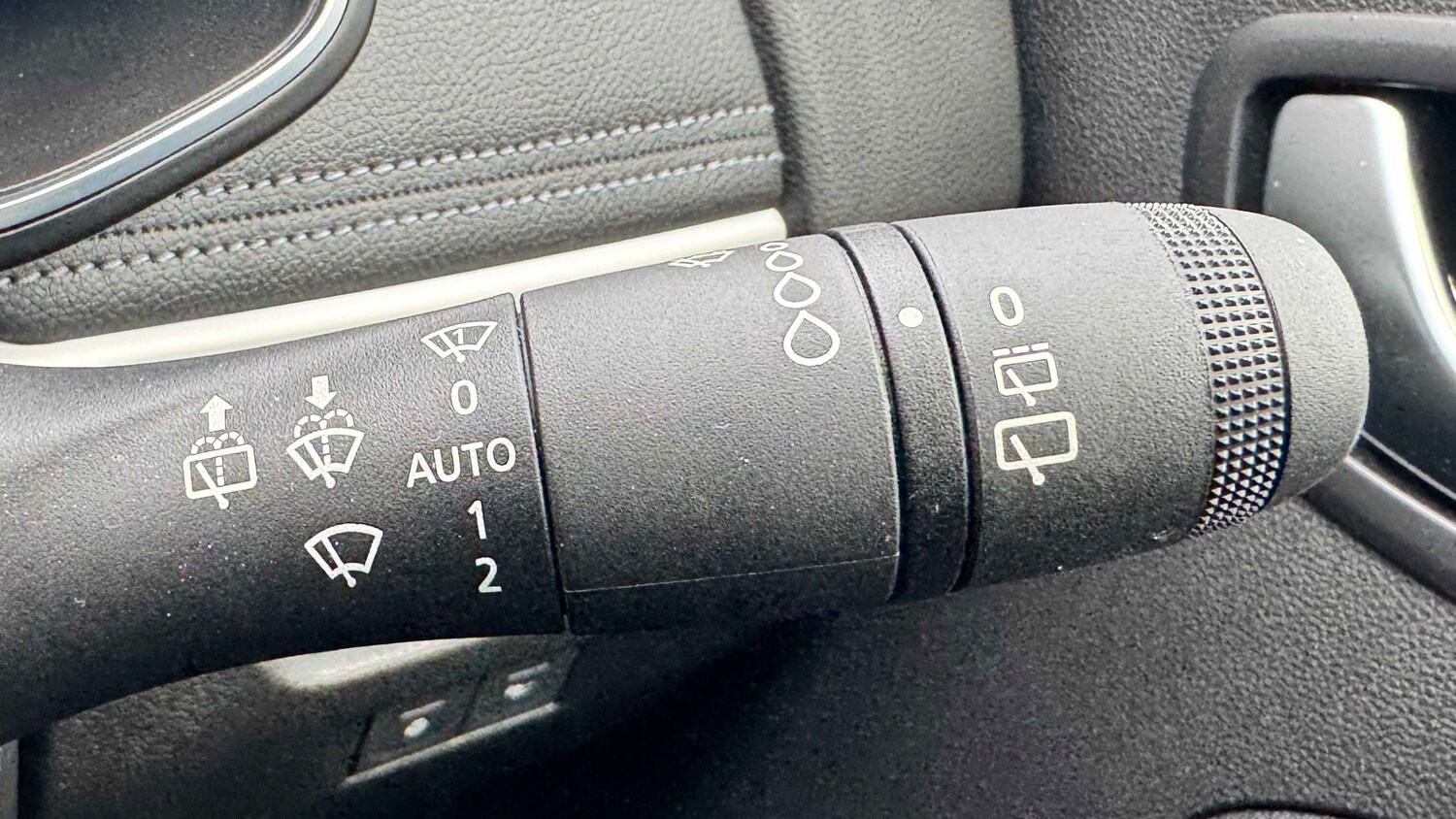 Used Renault Zoe 2023 for sale - 77857526: Photo 20