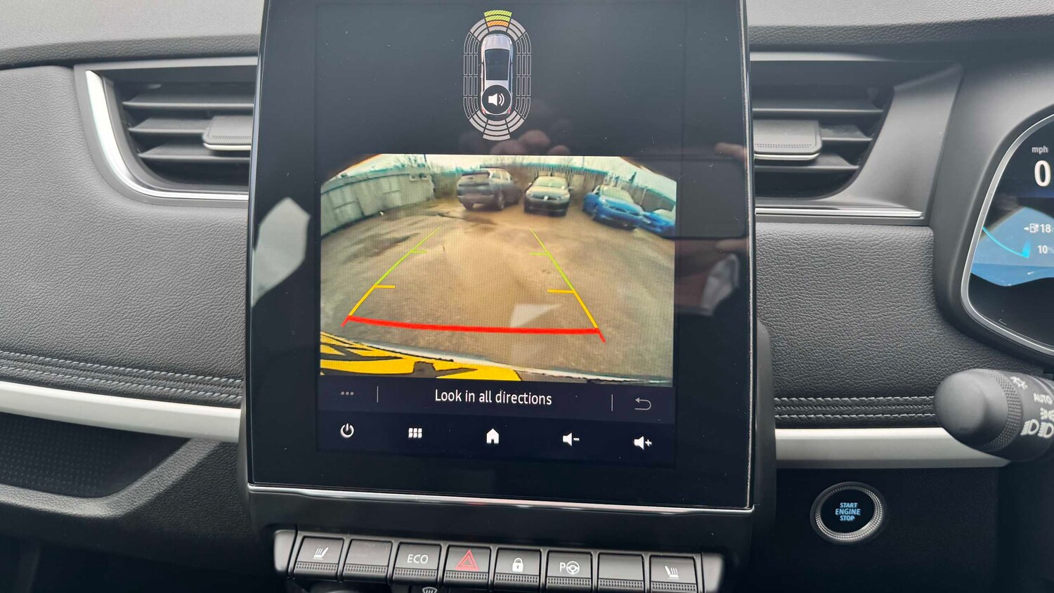 Used Renault Zoe 2023 for sale - 77857526: Photo 28