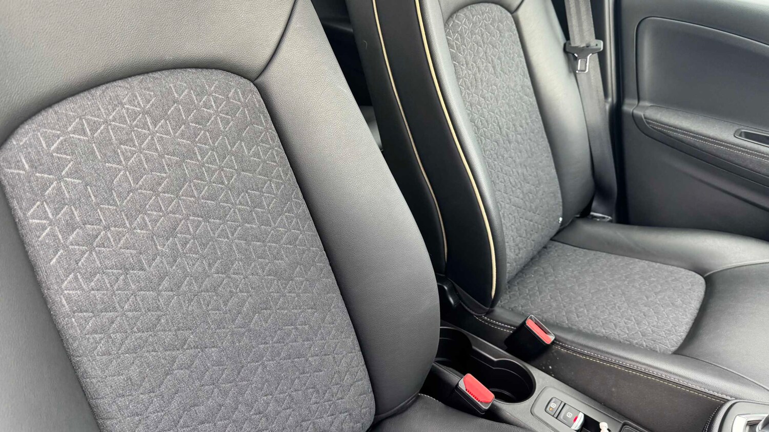 Used Renault Zoe 2023 for sale - 77857526: Photo 33