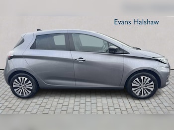 Used Renault Zoe 2023 for sale - 77857526: Photo