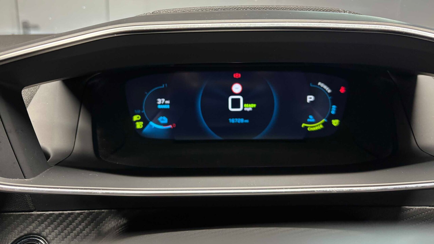 Used Peugeot 2008 for sale - 77858157: Photo 15