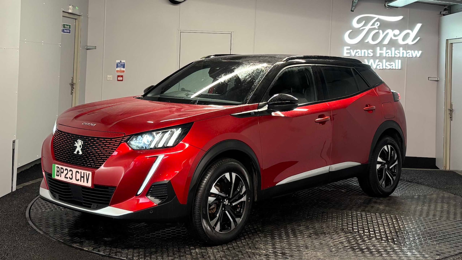 Used Peugeot 2008 for sale - 77858157: Photo 3