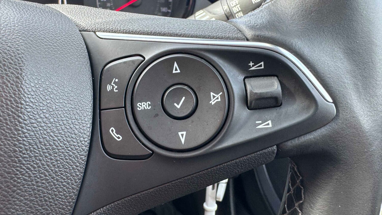 Used Vauxhall Crossland X 2019 for sale - 77857759: Photo 19