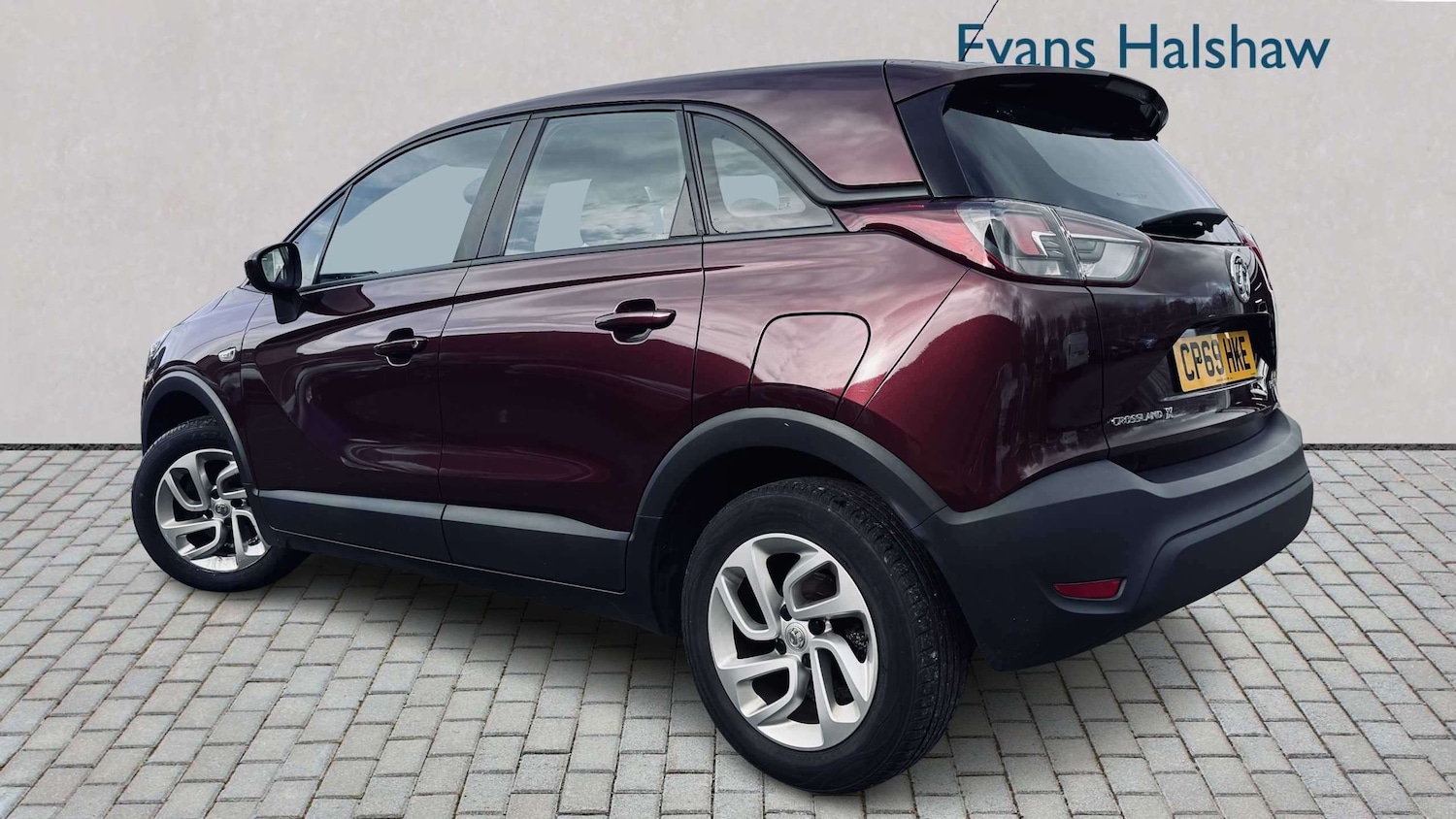 Used Vauxhall Crossland X 2019 for sale - 77857759: Photo 2