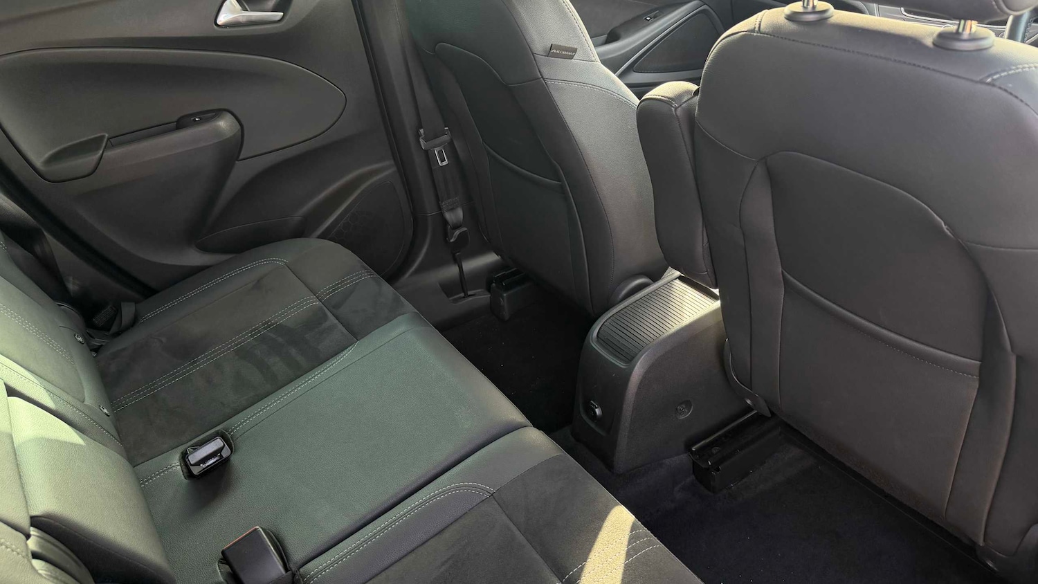 Used Vauxhall Crossland 2022 for sale - 78037754: Photo 17