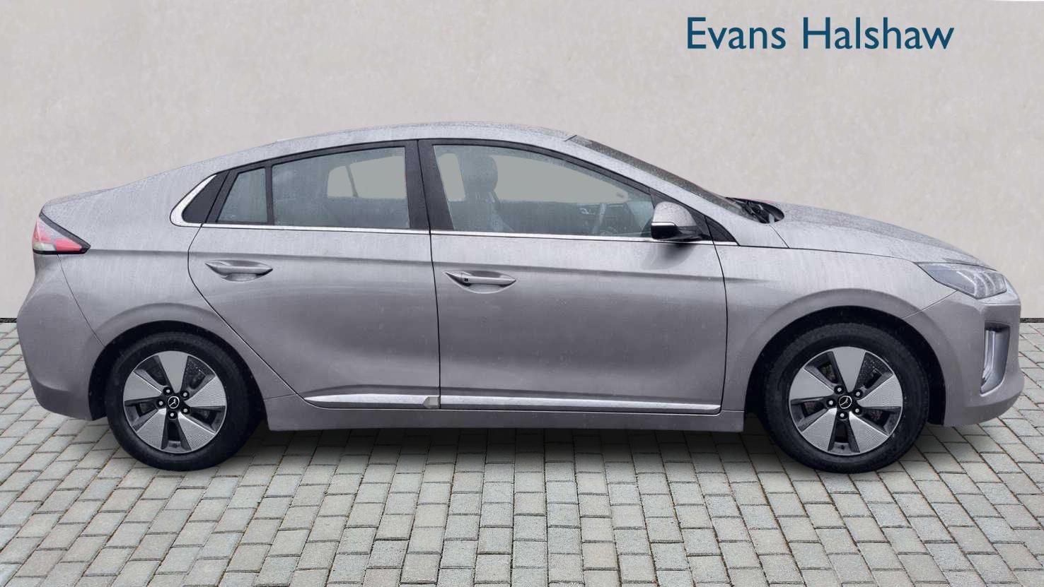 Used Hyundai IONIQ 2022 for sale - 77885889: Photo 4