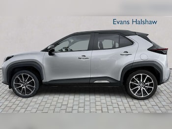 Used Toyota Yaris Cross 2023 for sale - 78577064: Photo
