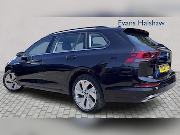 Used Volkswagen Golf 2023 for sale - 79239379: Photo