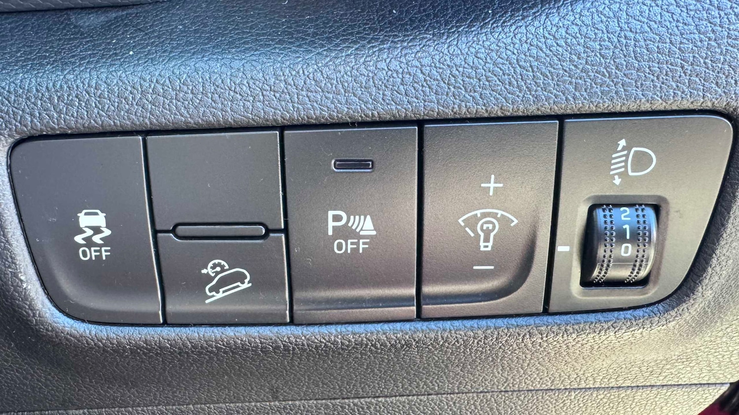 Used Hyundai KONA 2022 for sale - 77943013: Photo 16