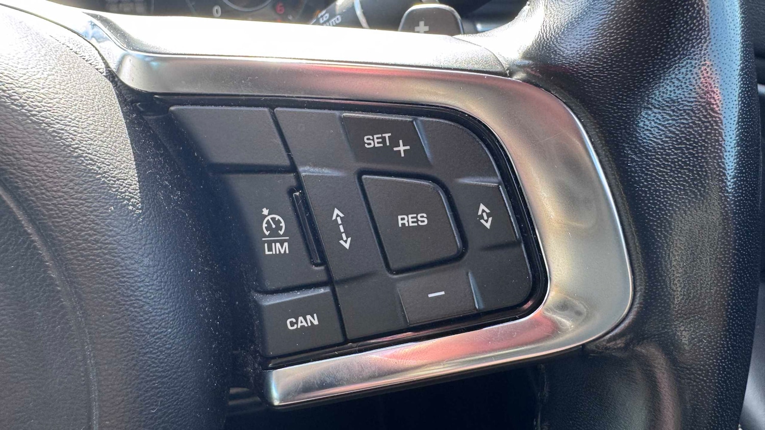 Used Jaguar E-Pace 2018 for sale - 78173767: Photo 20