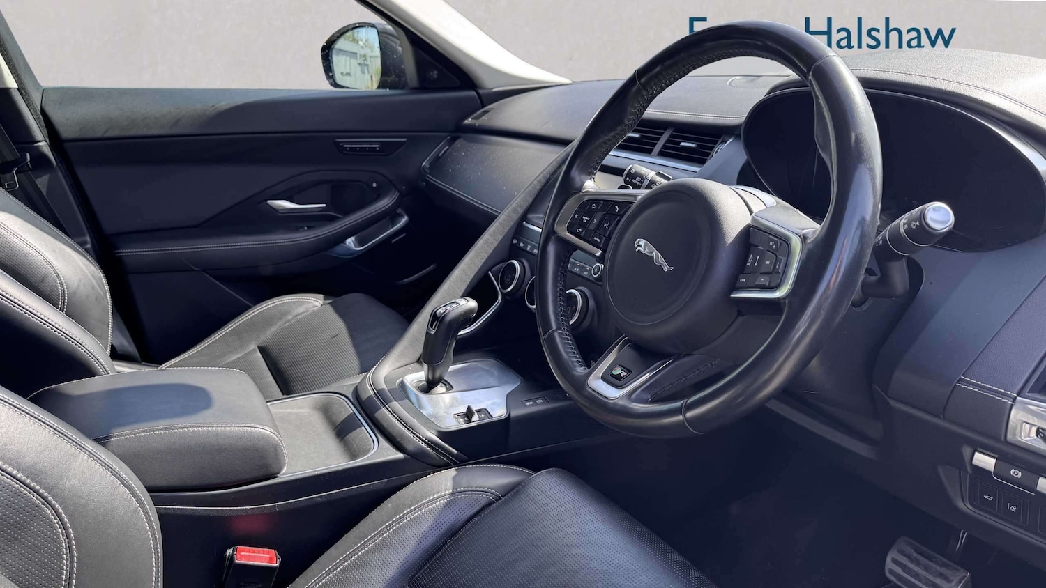 Used Jaguar E-Pace 2018 for sale - 78173767: Photo 33