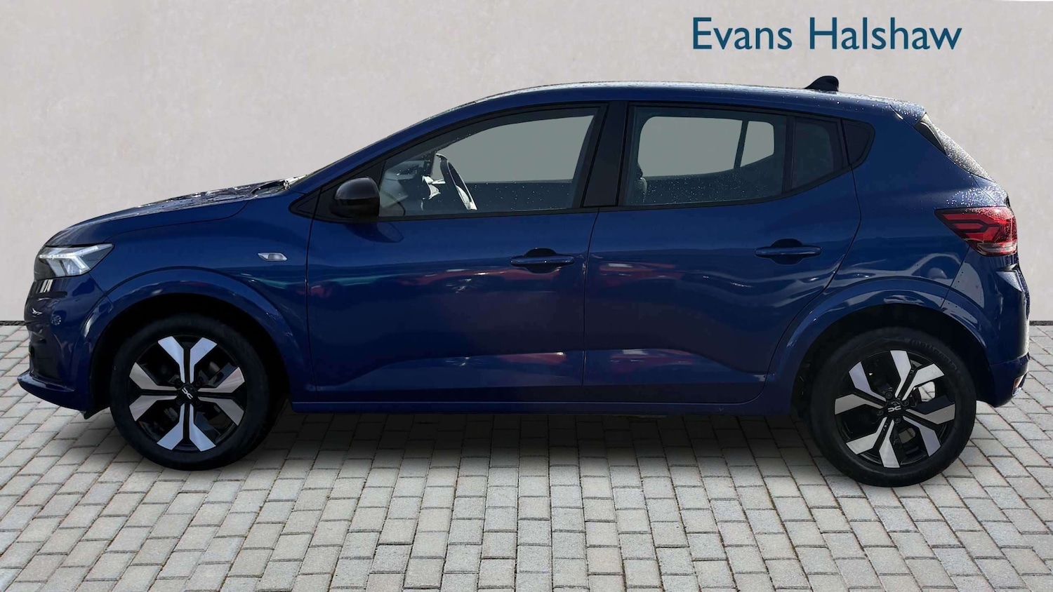 Used Dacia Sandero 2024 for sale - 77885973: Photo 4