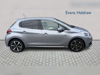 Used Peugeot 208 2019 for sale - 79109360: Photo