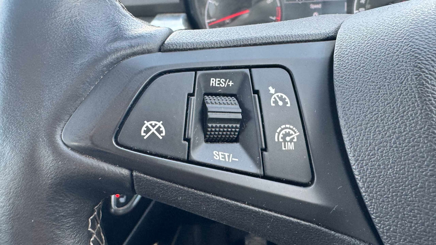 Used Vauxhall Corsa 2018 for sale - 78052163: Photo 17